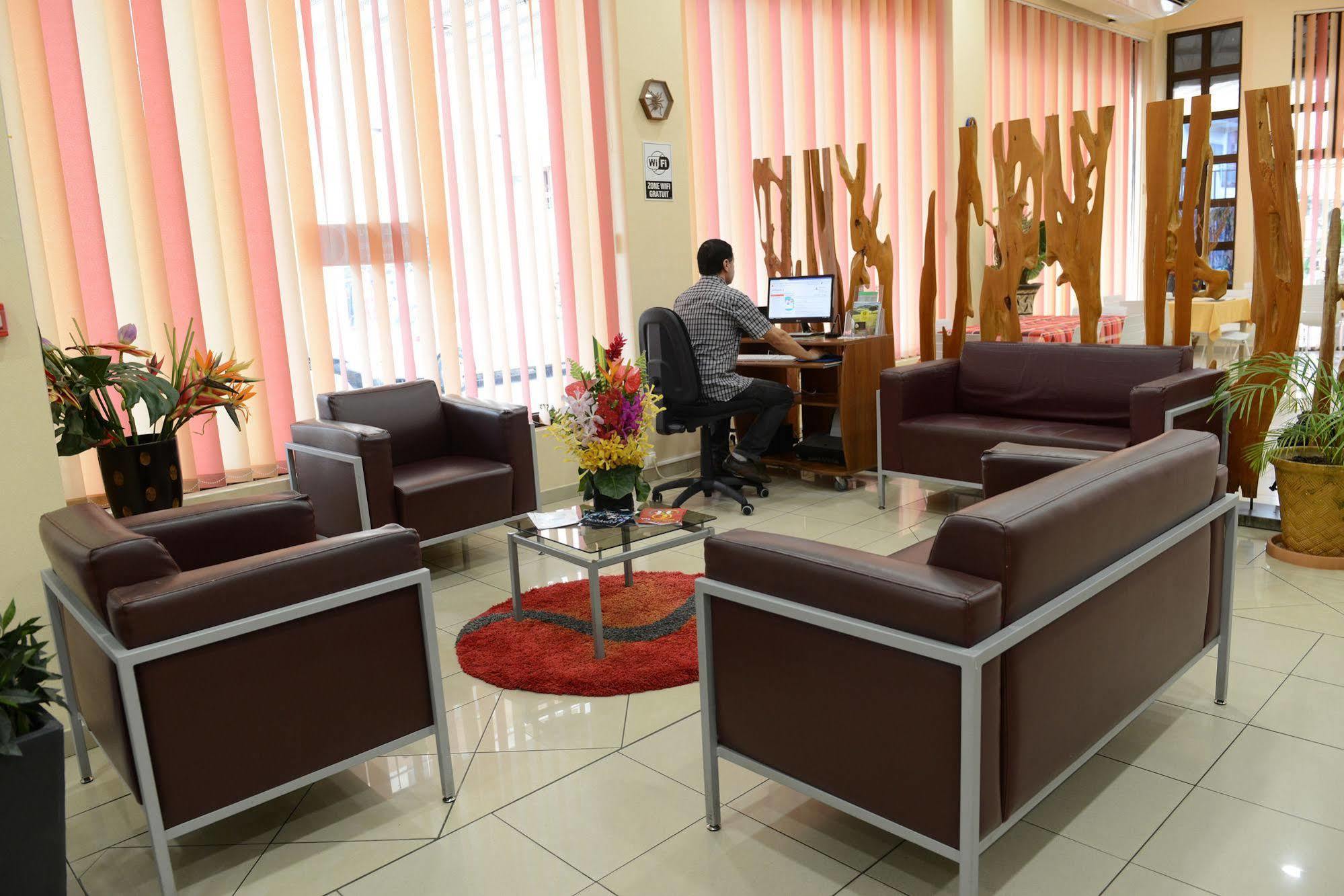 Central Hotel Cayenne Ngoại thất bức ảnh