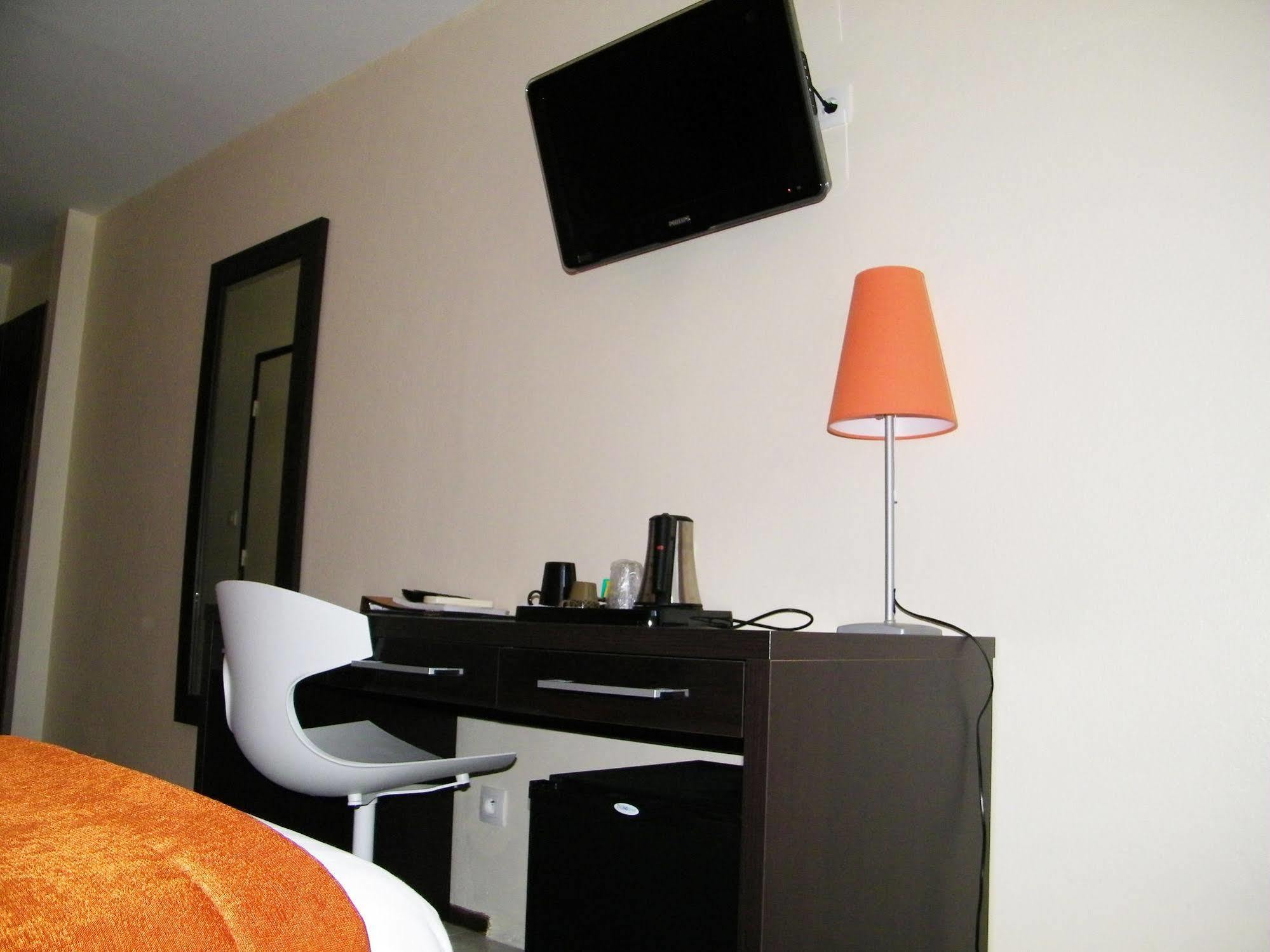 Central Hotel Cayenne Ngoại thất bức ảnh