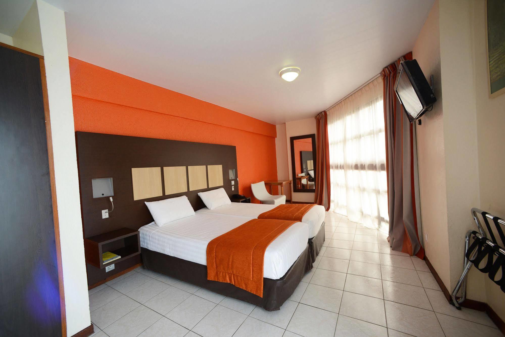Central Hotel Cayenne Ngoại thất bức ảnh