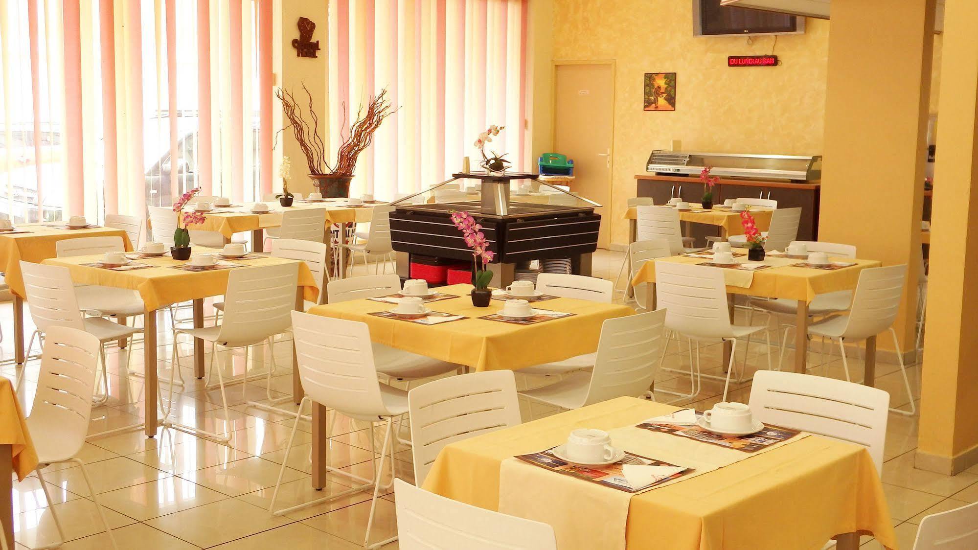 Central Hotel Cayenne Ngoại thất bức ảnh